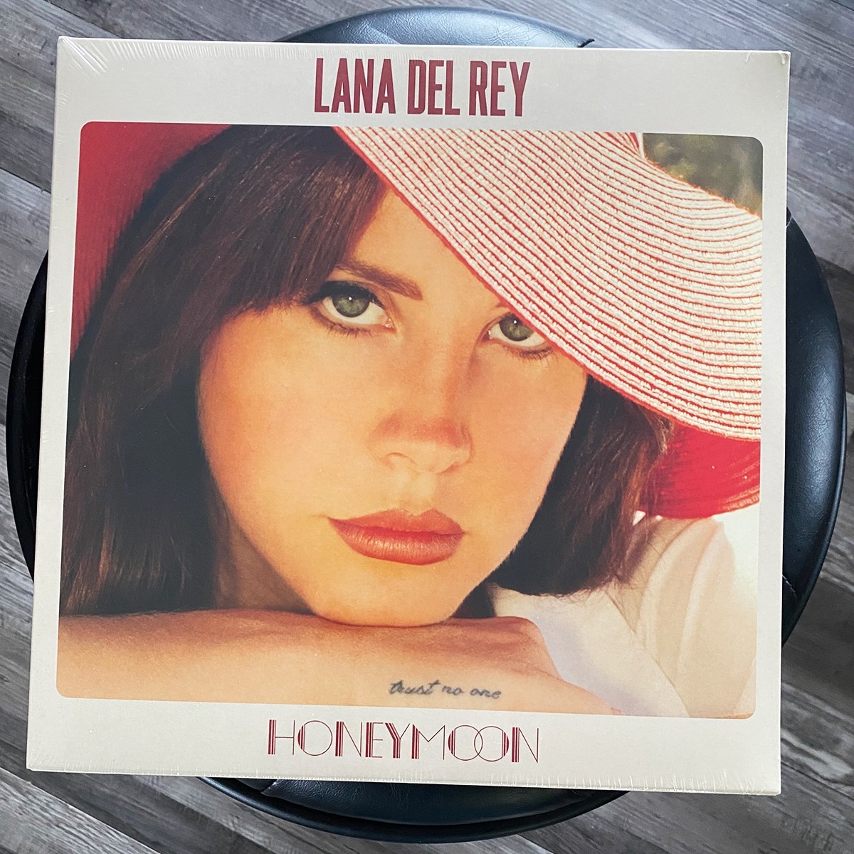 Lana Del Rey - Honeymoon 2LP Brand New Sealed Translucent Red Vinyl (2025)