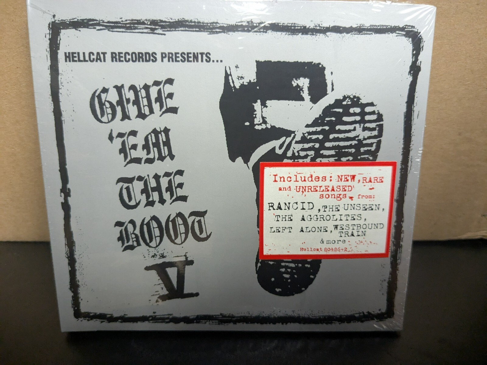 Give 'Em the Boot, Vol. 5 [Digipak]  CD, May-2006, Hellcat Records - Brand New