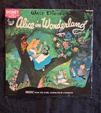 Disneyland DBR-30 Walt Disney's RARE ALICE IN WONDERLAND WDL COVER EXC/EXC+ HTF picture