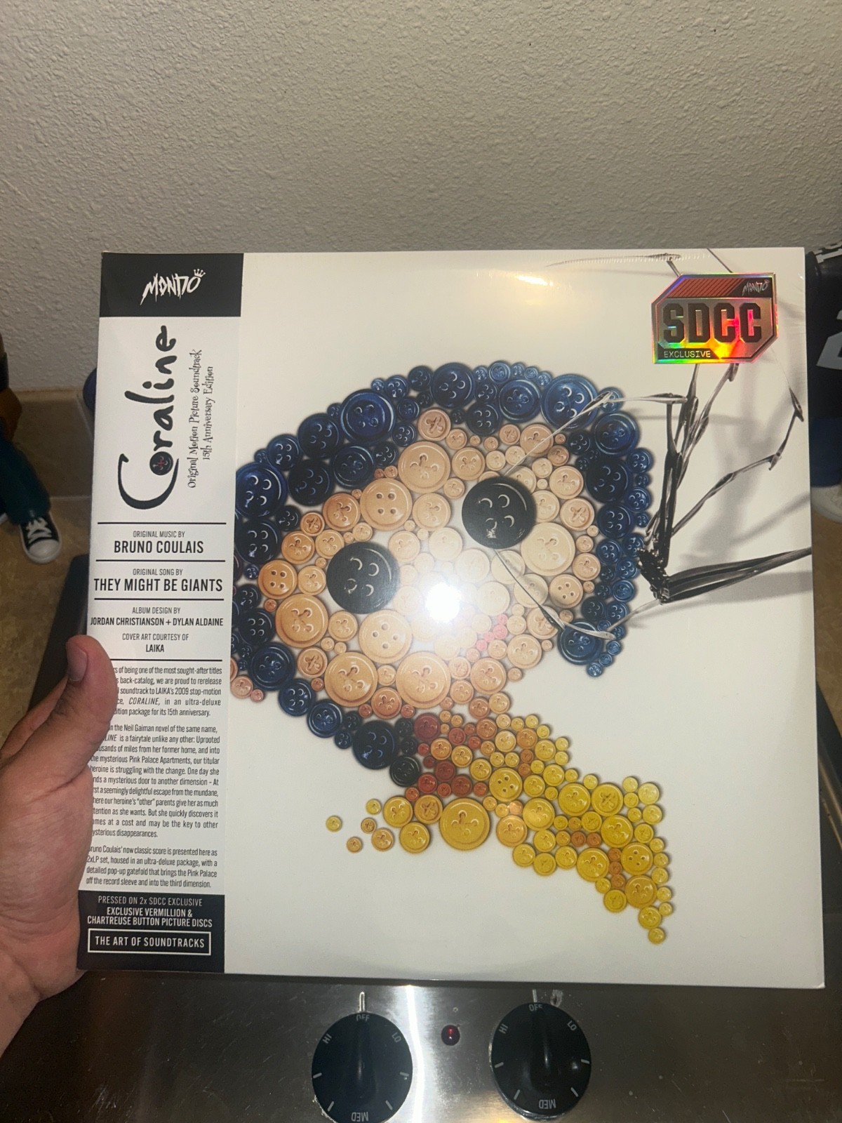 Mondo SDCC 500 Coraline vinyl (exclusive vermillion and chartreuse button discs