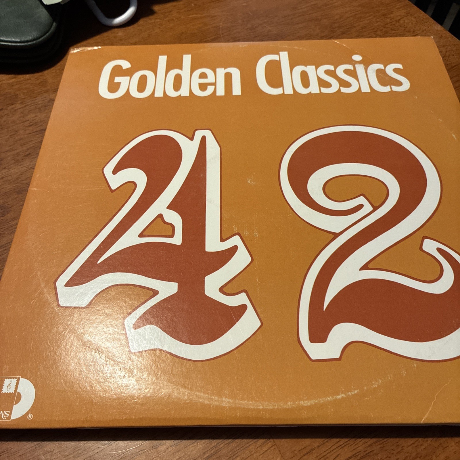 42 Golden Classics [vinyl - 3 x 12