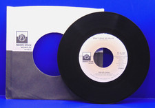 DAVID SOUL Don't Give Up On Us 45 RPM PRIVATE STOCK 45129 NEAR MINT+ picture