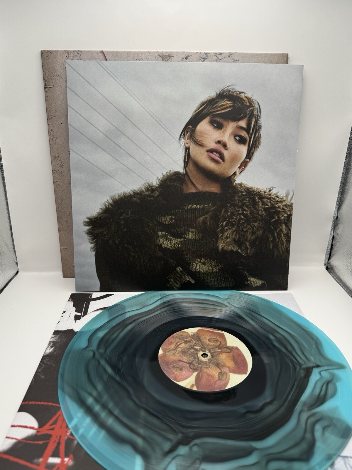 BEABADOOBEE Pylon LP Blood Records Sky Blue Black Ripple Vinyl /2000 IN HAND
