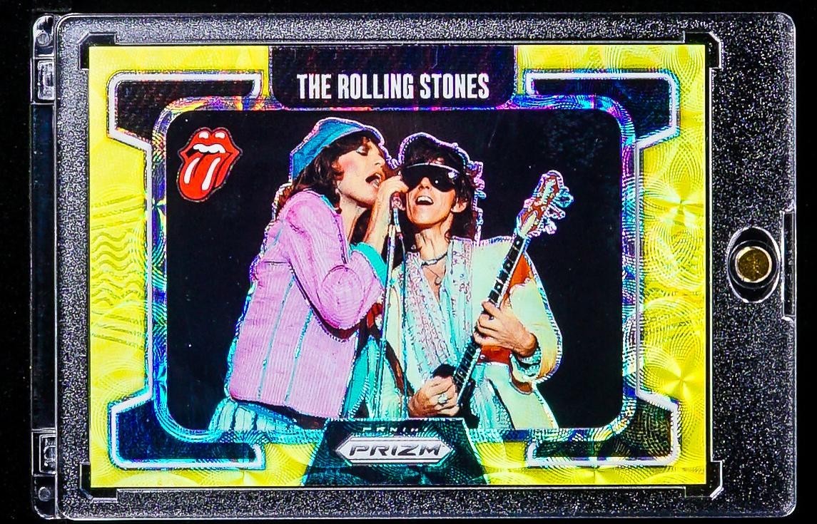 The Rolling Stones RARE YELLOW SCOPE REFRACTOR CARD /199