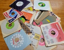 BULK LOT OF 50 VINTAGE COUNTRY RADIO STATION PROMO 45RPM 7