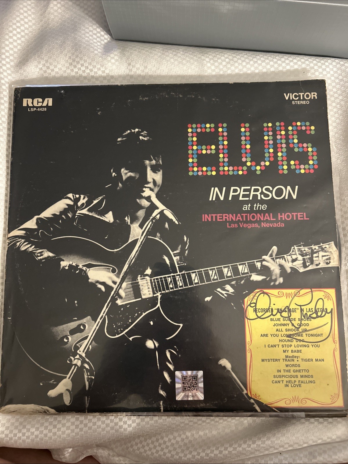 Elvis In Person At The International Hotel Las Vegas Nevada Autograph Vinyl COA