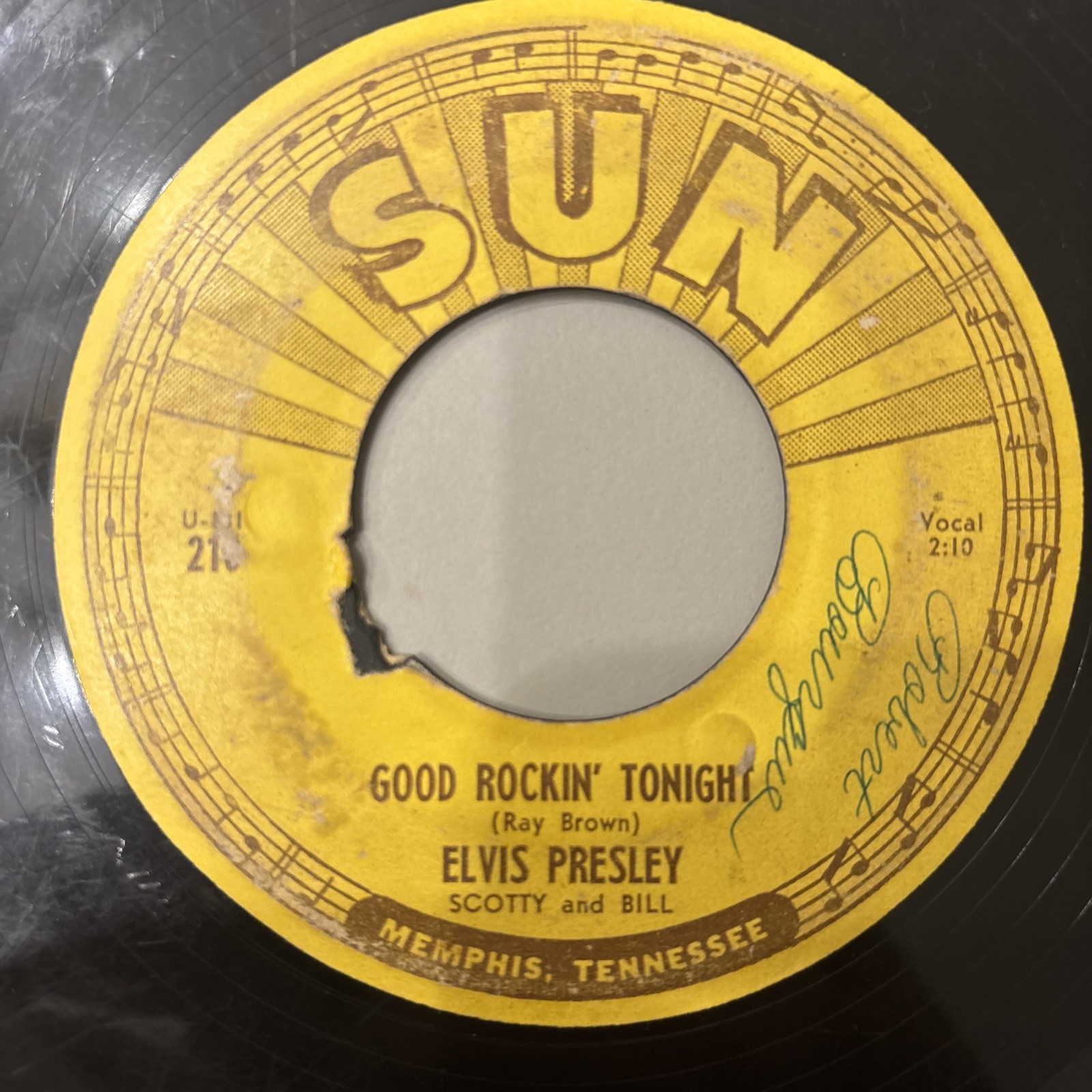 Elvis Presley Good Rockin\' Tonight/I Don\'t Care If The Sun \