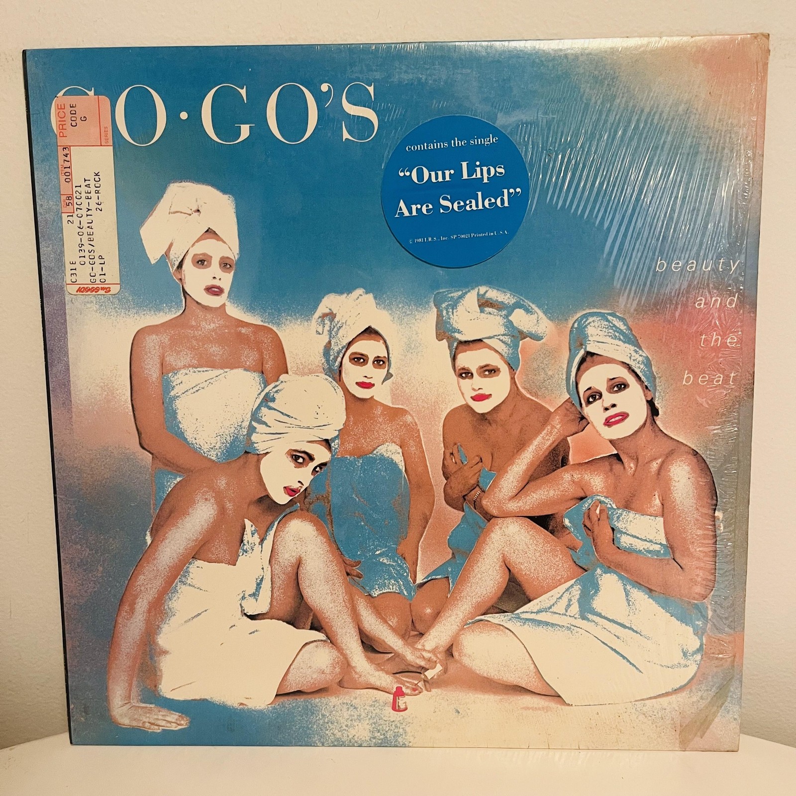 Go-Go's Beauty And The Beat 12