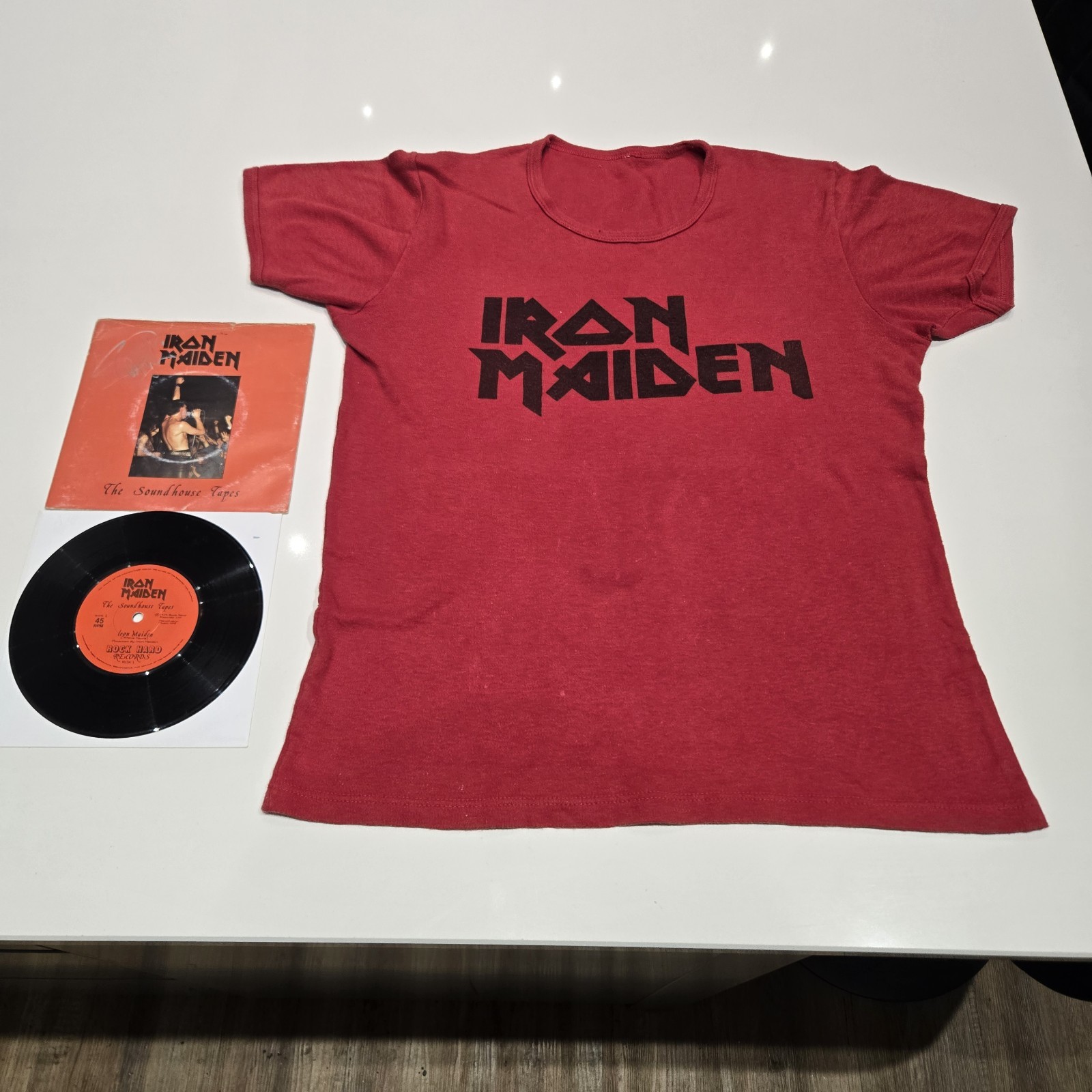 Iron Maiden Soundhouse Tapes Steve Harris Signature And Ruskin Arms Shirt .