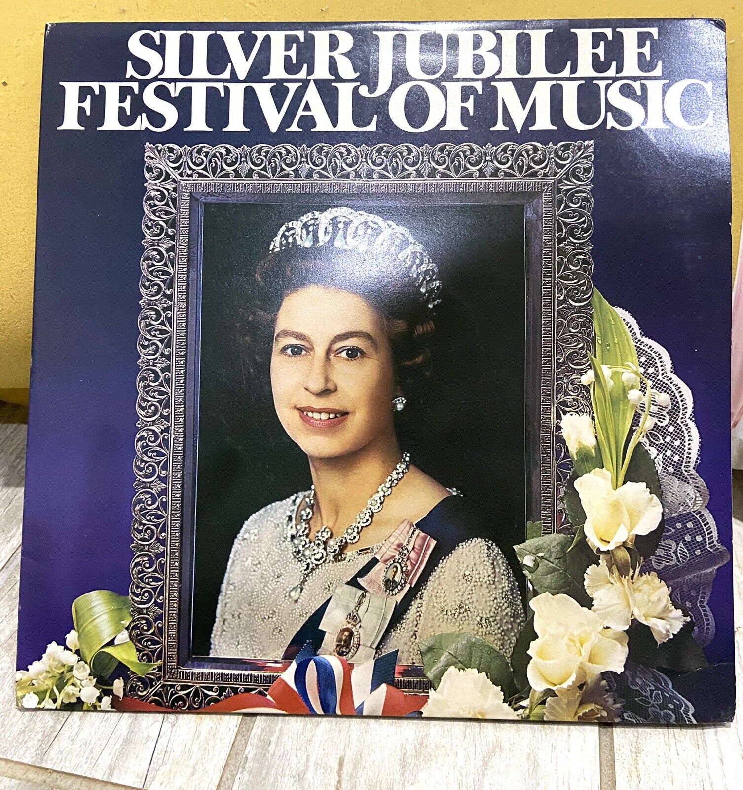 QUEEN ELIZABETH Silver Jubilee Festival of Music Double Vinyl Albums 1977