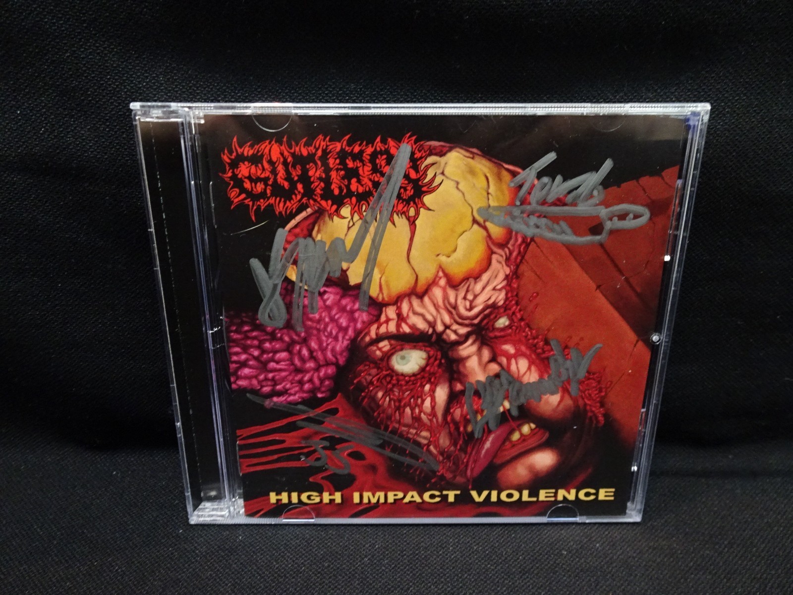 Gutless – High Impact Violence - SIGNED - NM - ORIGINAL CASE