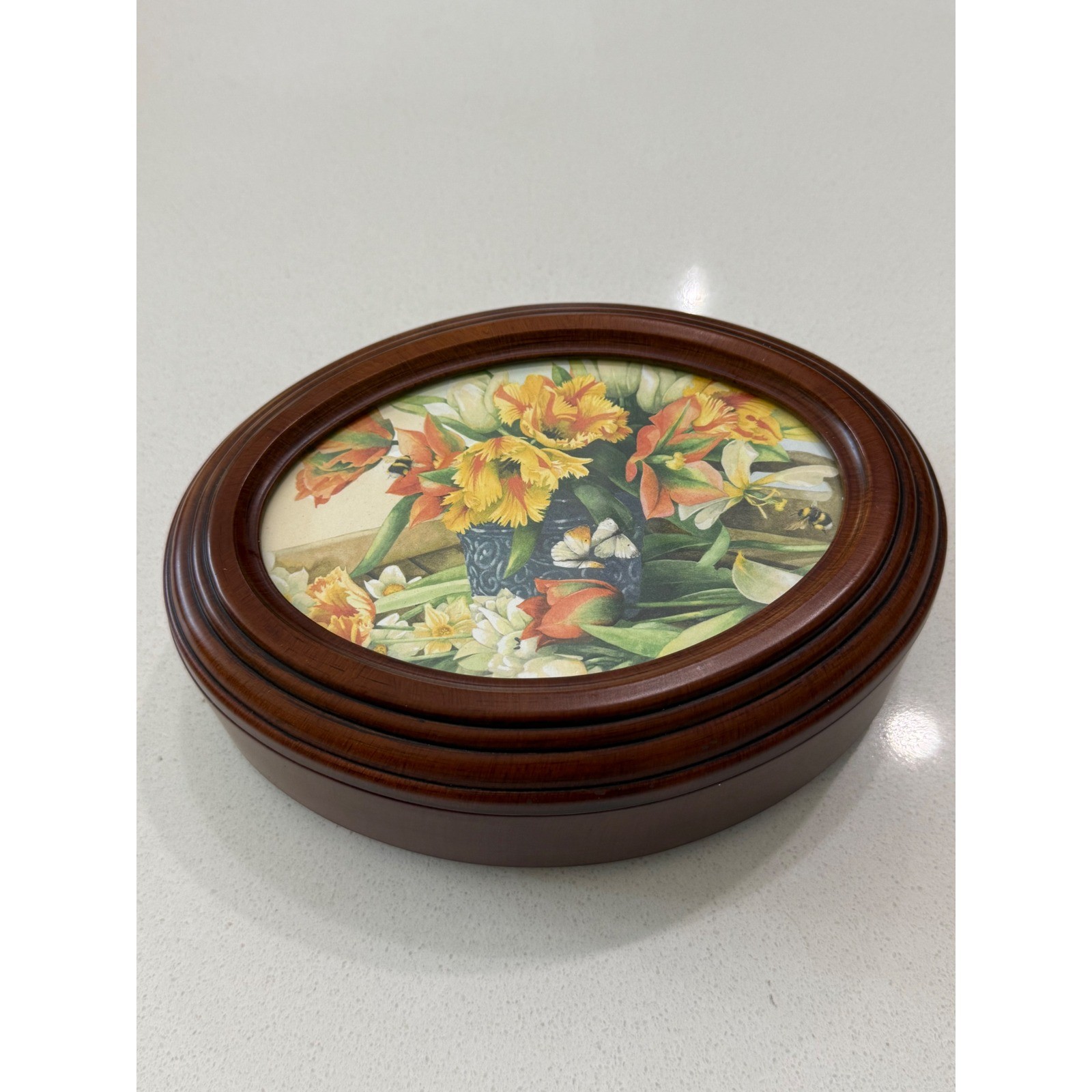 Vtg Sankyo Musical Jewelry Box Oval Wood Floral Frame What a Wonderful World