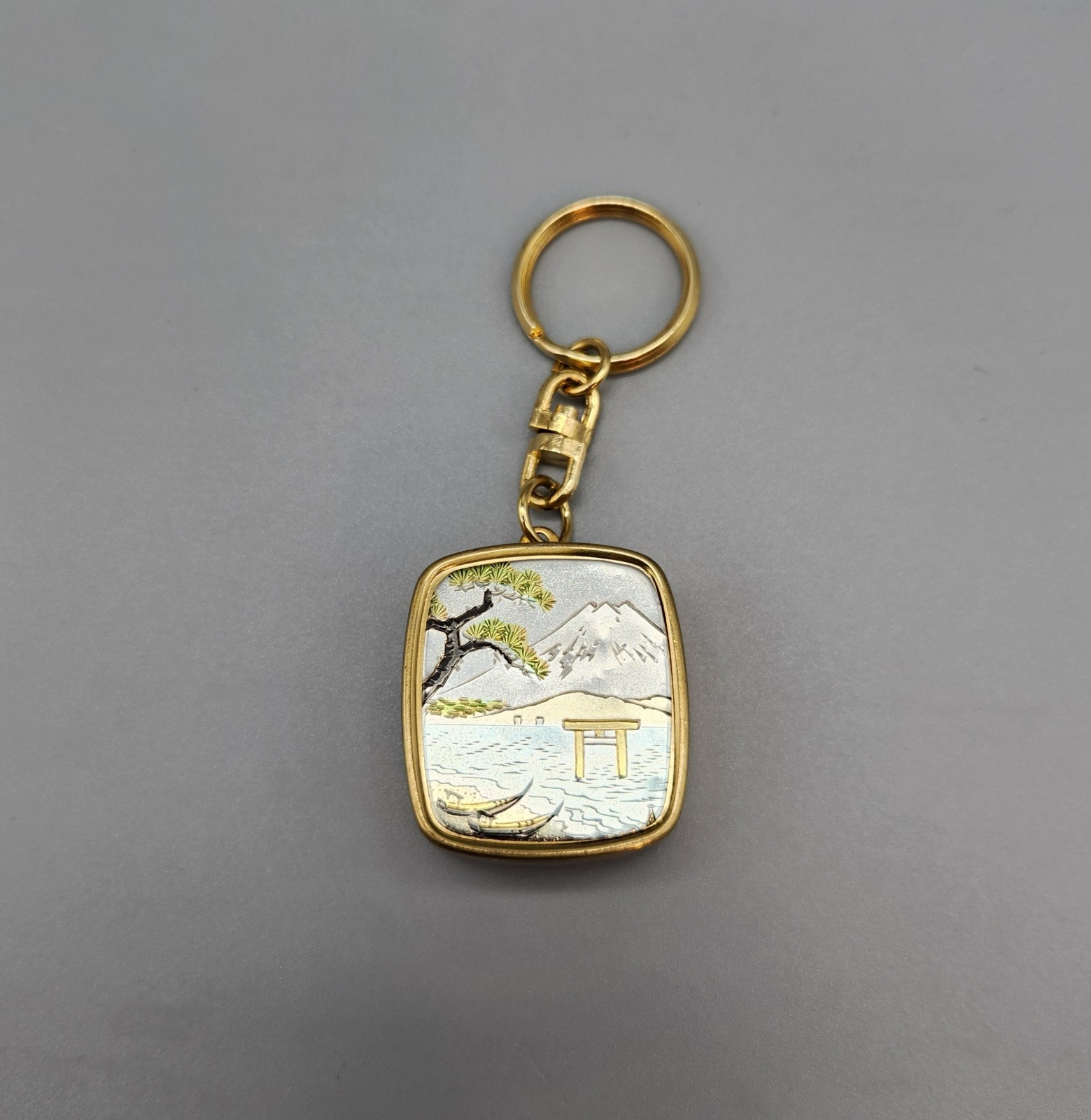 Vintage Sankyo Japan Mount Fuji Music Box Keychain Works *Video  