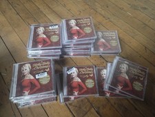 Dolly Parton, A Holly Dolly Christmas (CD, 2022) Sealed CRACKED case 1 CD picture