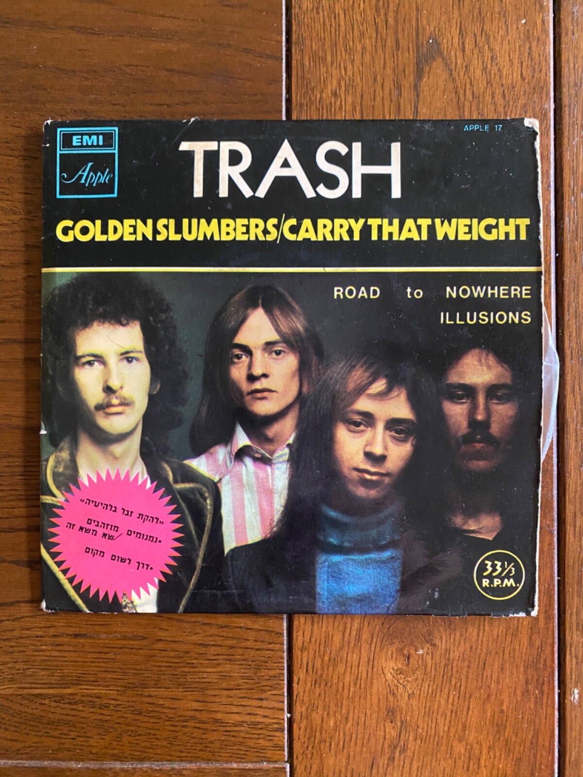 Rare Picture sleeve Israeli 7 inch vinyl E.P. White Trash Apple 17