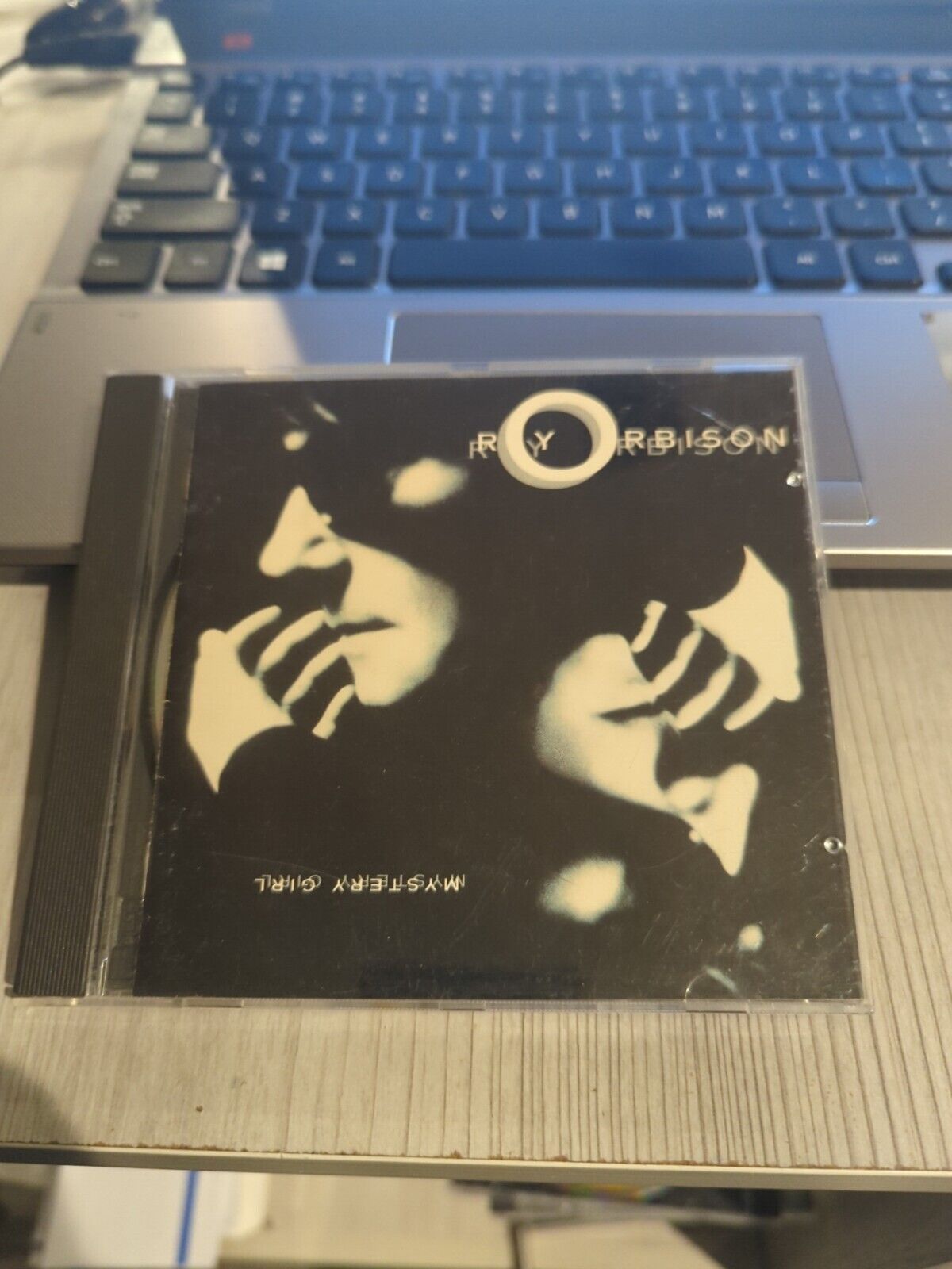 CD 2494 Roy Orbison – Mystery Girl CD (1989 Virgin Records)
