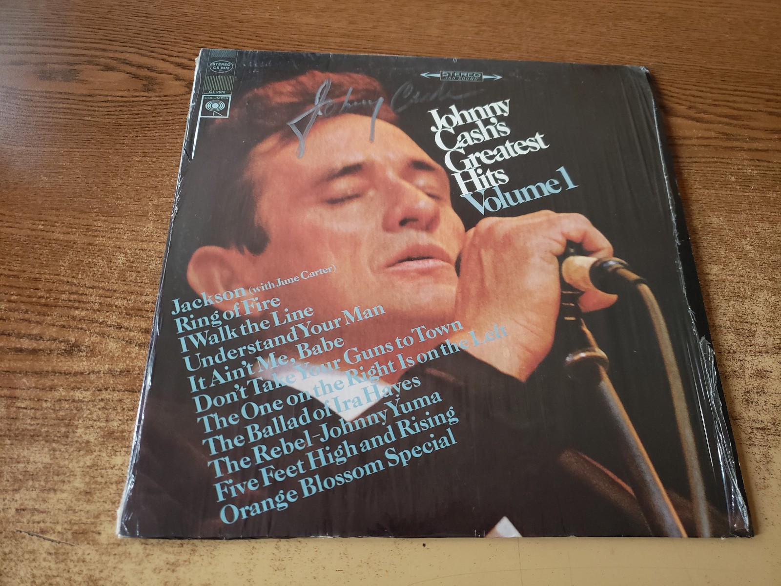 autographed on shrink doesn't smudge 1960s excellent Johnny Cash's Greatest LP33