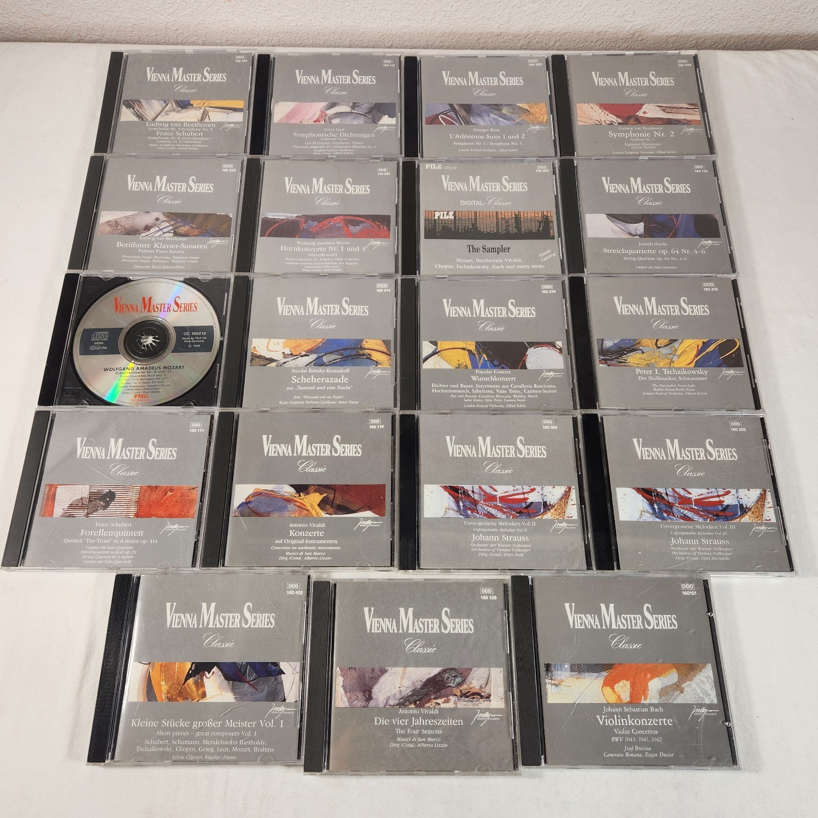 Classical VIENNA MASTER SERIES CD Lot of 19 VG+ to NM Condition FAST Ship
