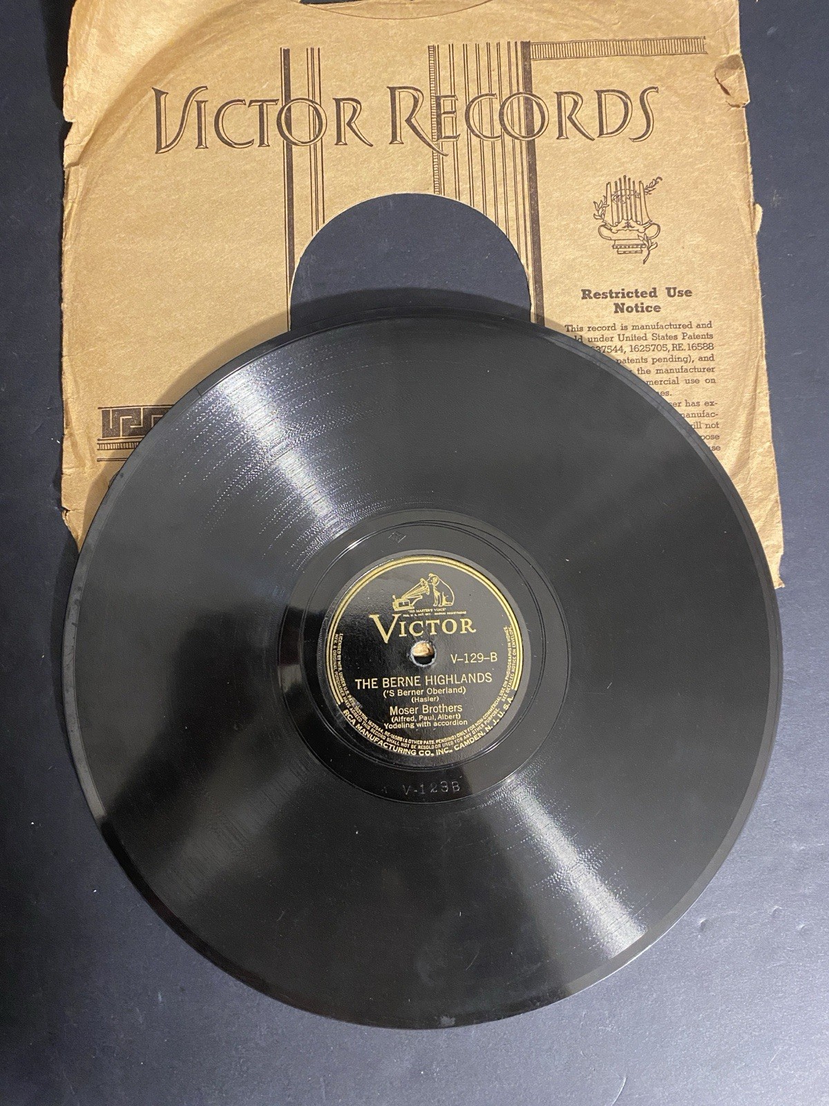 Vintage Victor 78 RPM Moser Brothers Swiss Yodeling Pre War Record Mountain Rigi