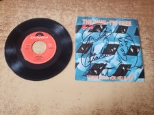 keith moon +3 autographed 1960s mint-exc 45 & vg+ sleeve The Who I'm Free 45 picture