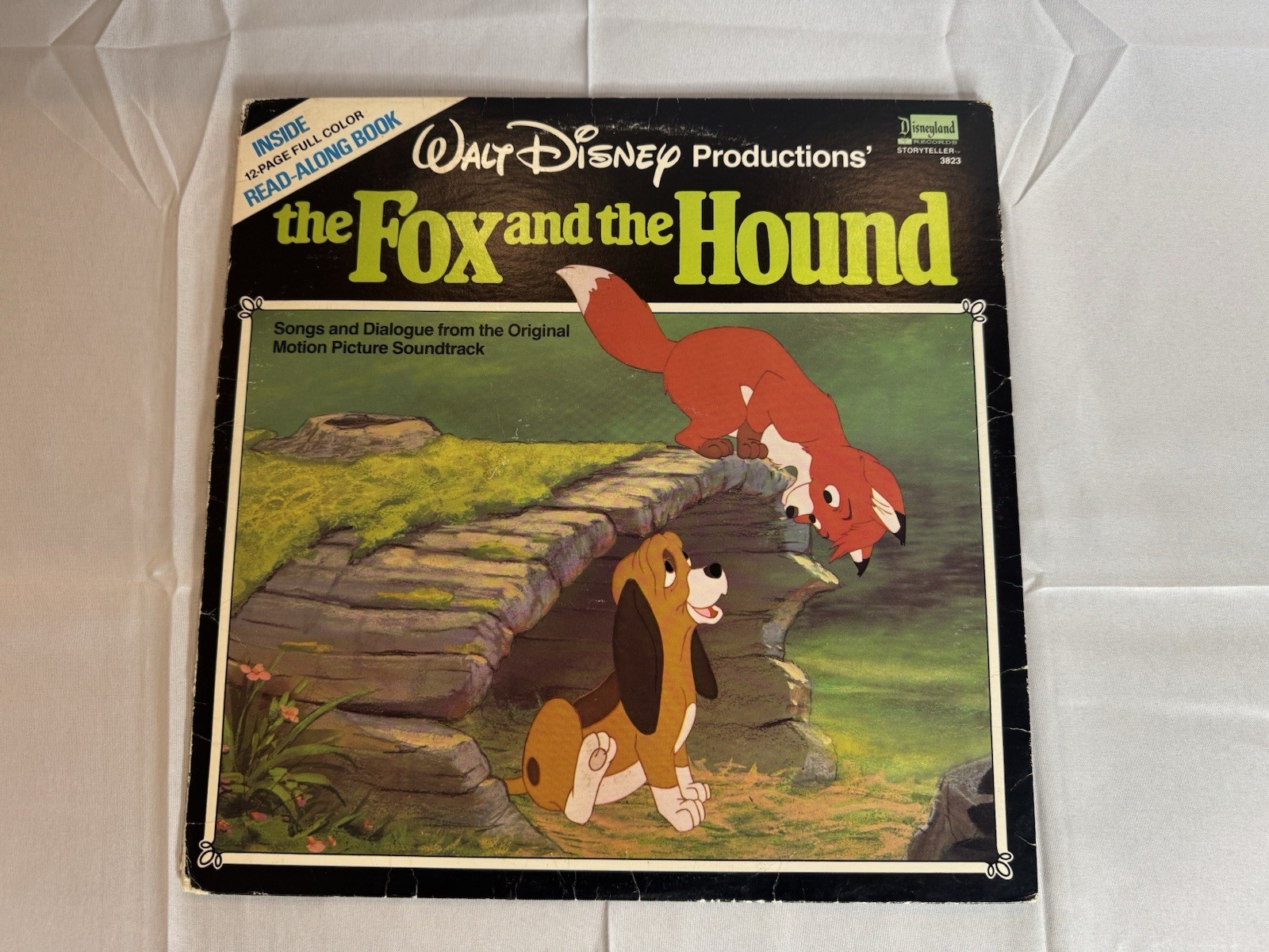 Vintage 1981 Walt Disney’s The Fox and the Hound Vinyl LP Record & Book Set 3823
