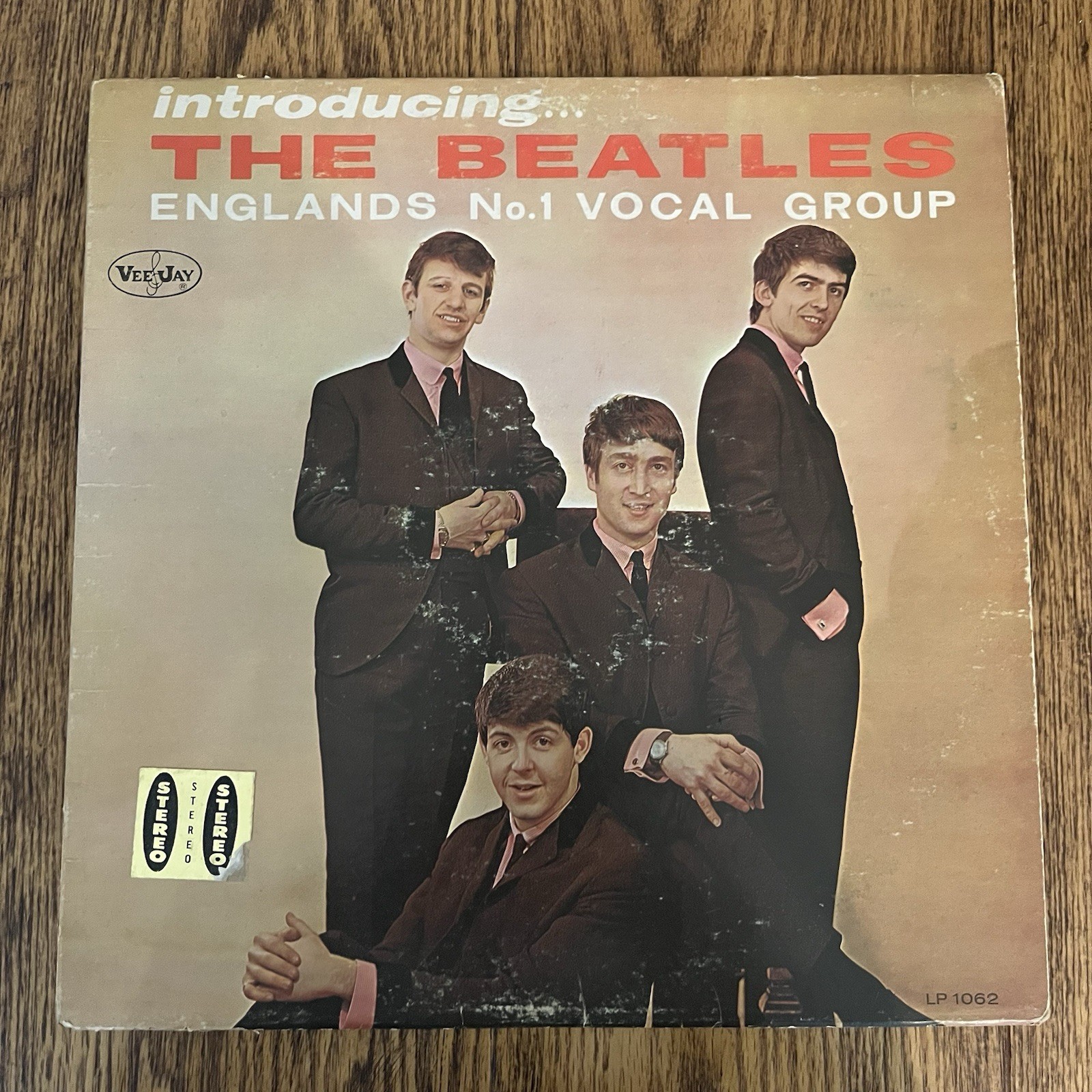 Introducing The Beatles LP VERY RARE Gold Sticker Monarch Pressing 1964 LP 1062