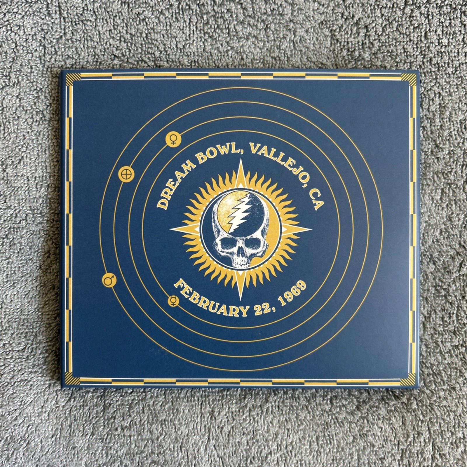 Grateful Dead 30 Trips Around The Sun 1969 Dream Bowl Vallejo CA 2/22/69 *NEW*