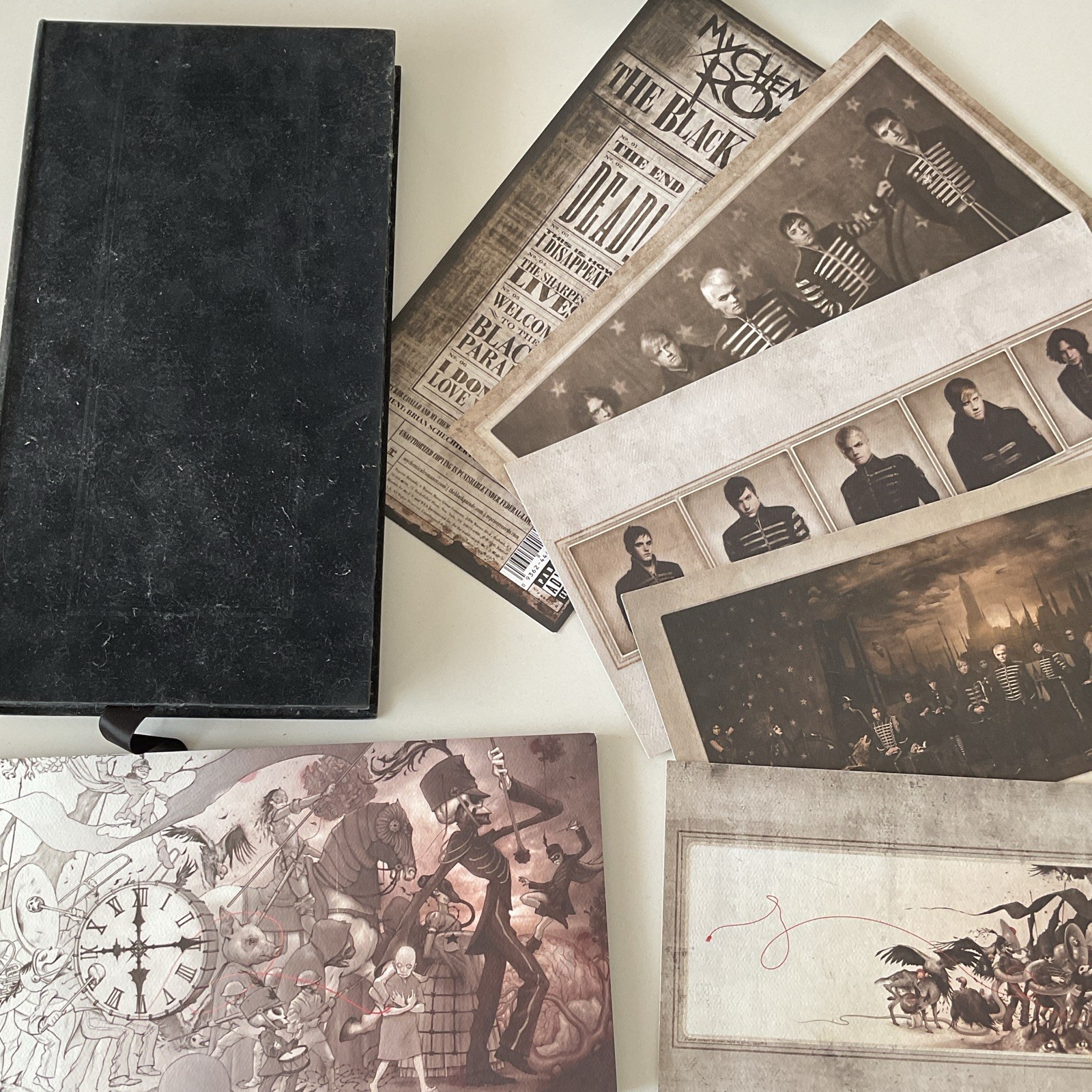 My Chemical Romance - RARE The Black Parade Velvet Ltd Edition Prints & Book