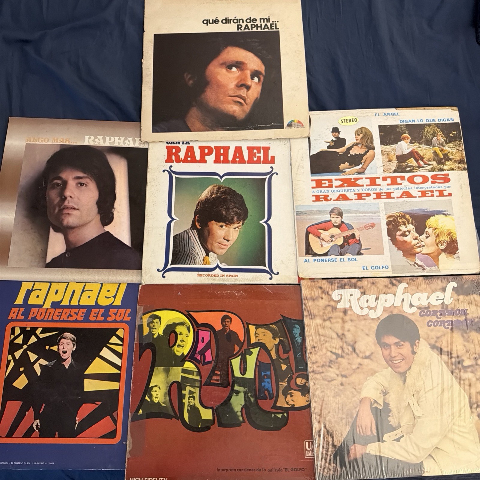 Raphael vinyl ultimate collection. Please review all eight (8) pics