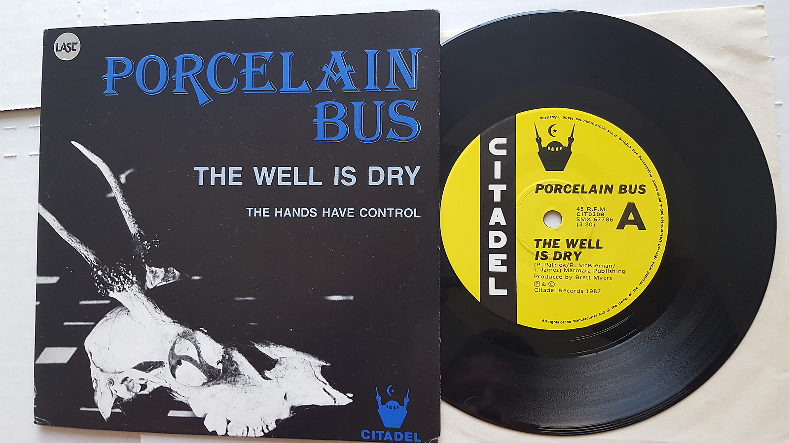 PORCELAIN BUS - The Well is Dry 1987 ALT Australia 7\