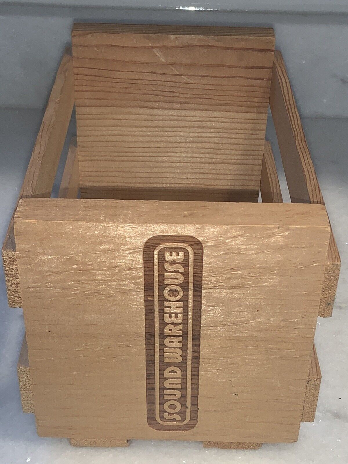 SOUND WAREHOUSE CD STORAGE HOLDER WOODEN CRATE WITH AUDIO CD CAPACITY VINTAGE