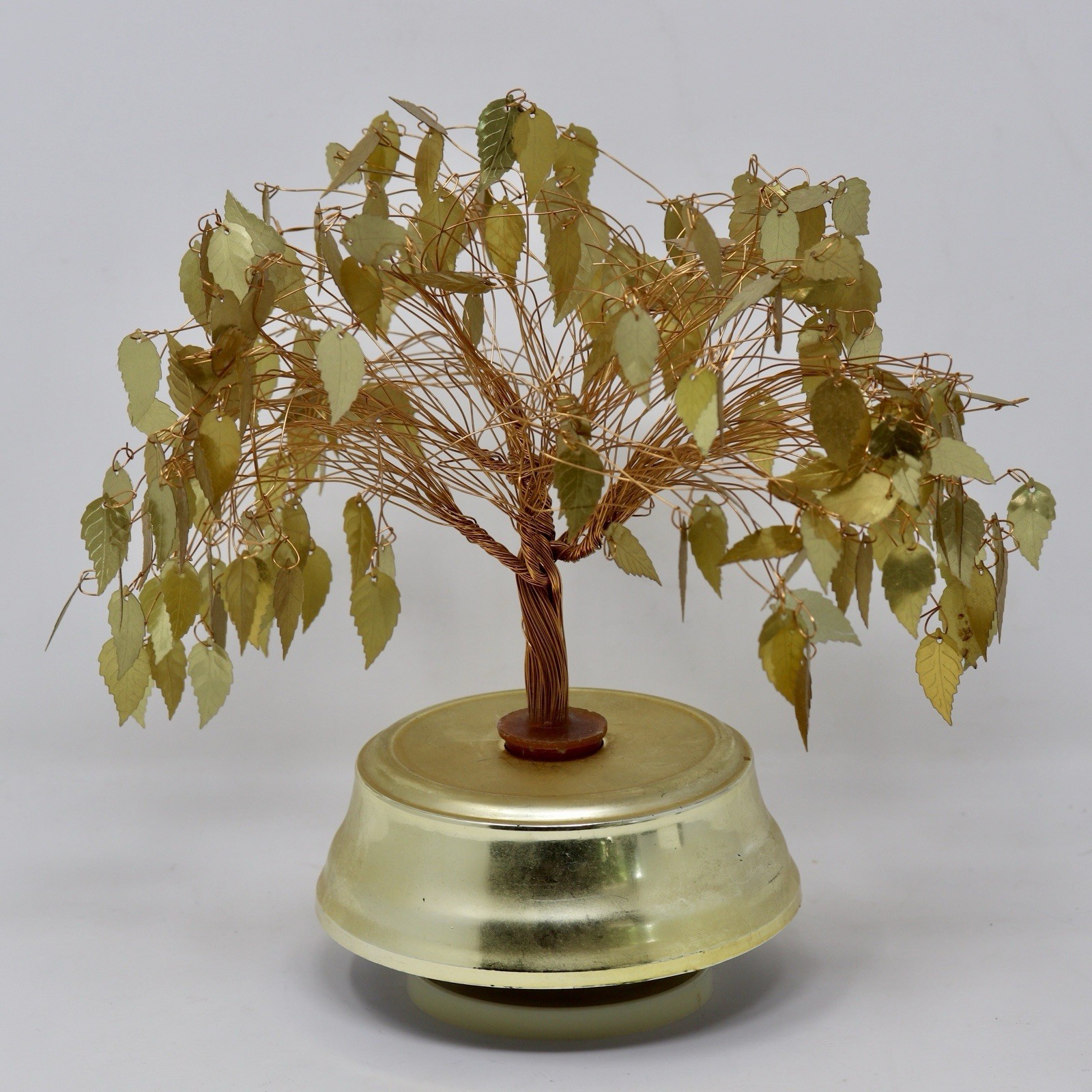 MCM Golden Leaf Twisted Wire DREAM TREE Music Box  \