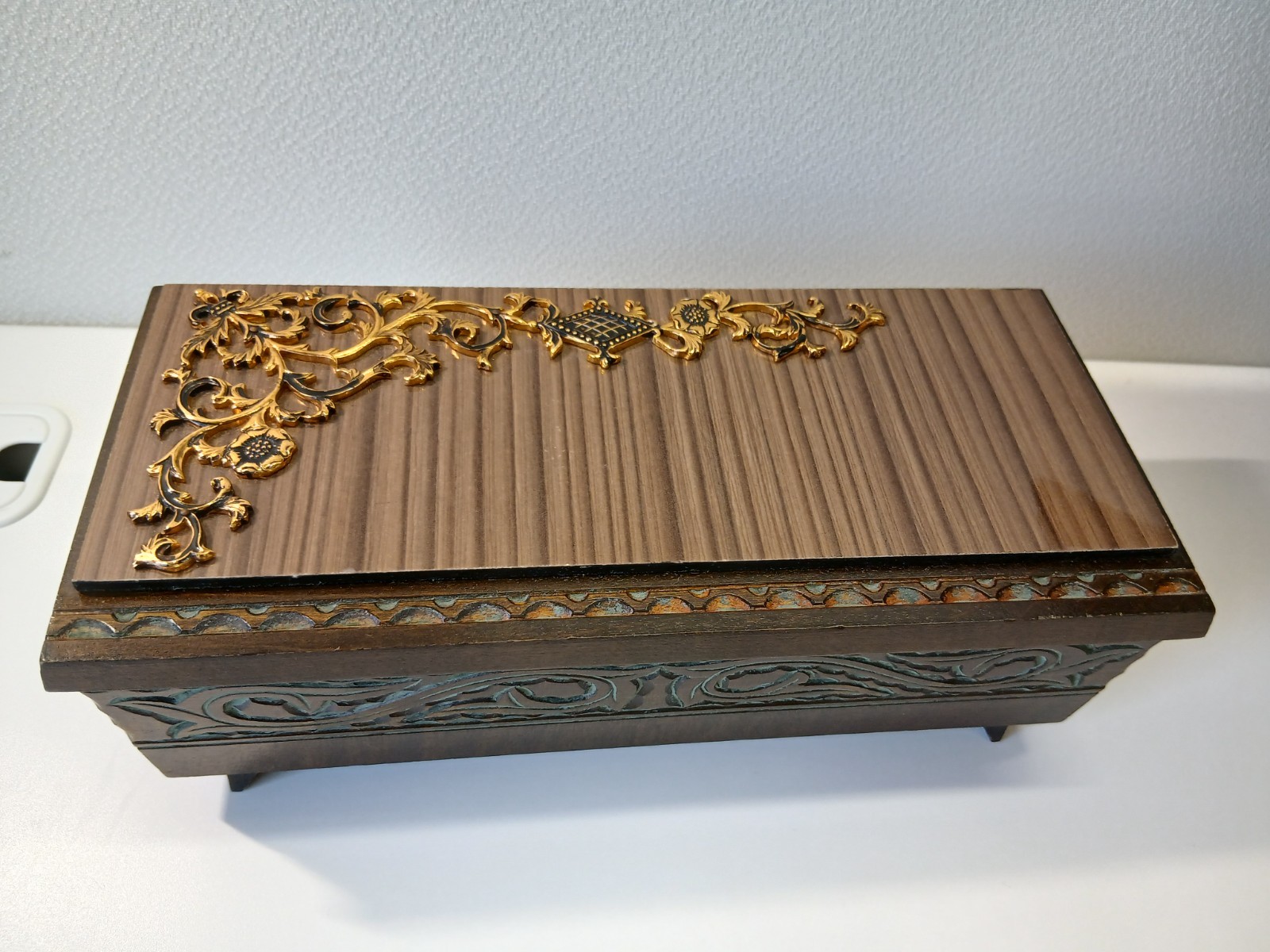 Vintage PRINCE Woodden Musical Jewelry Box SwanLake M-804 Mid Century Japan