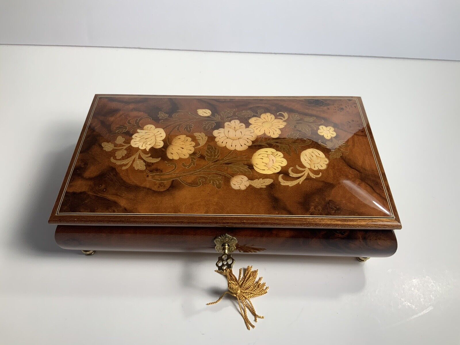 Vintage Wooden Inlaid Music Box with Key Made In Italy Torna A Sorrento Floral