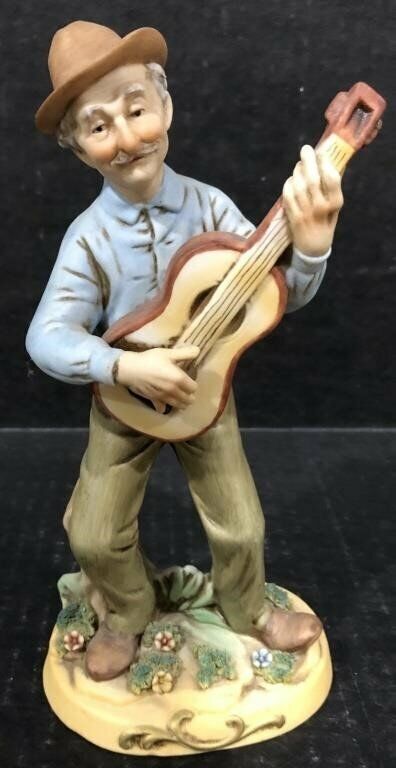 Older Man Playing Guitar * Napcoware C 9478 Figurine * Collectible, Decorative