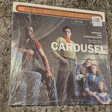 CAROUSEL - ORIGINAL CAST (New York) [LP vinyl  DECCA DL 79020] vintage theater picture