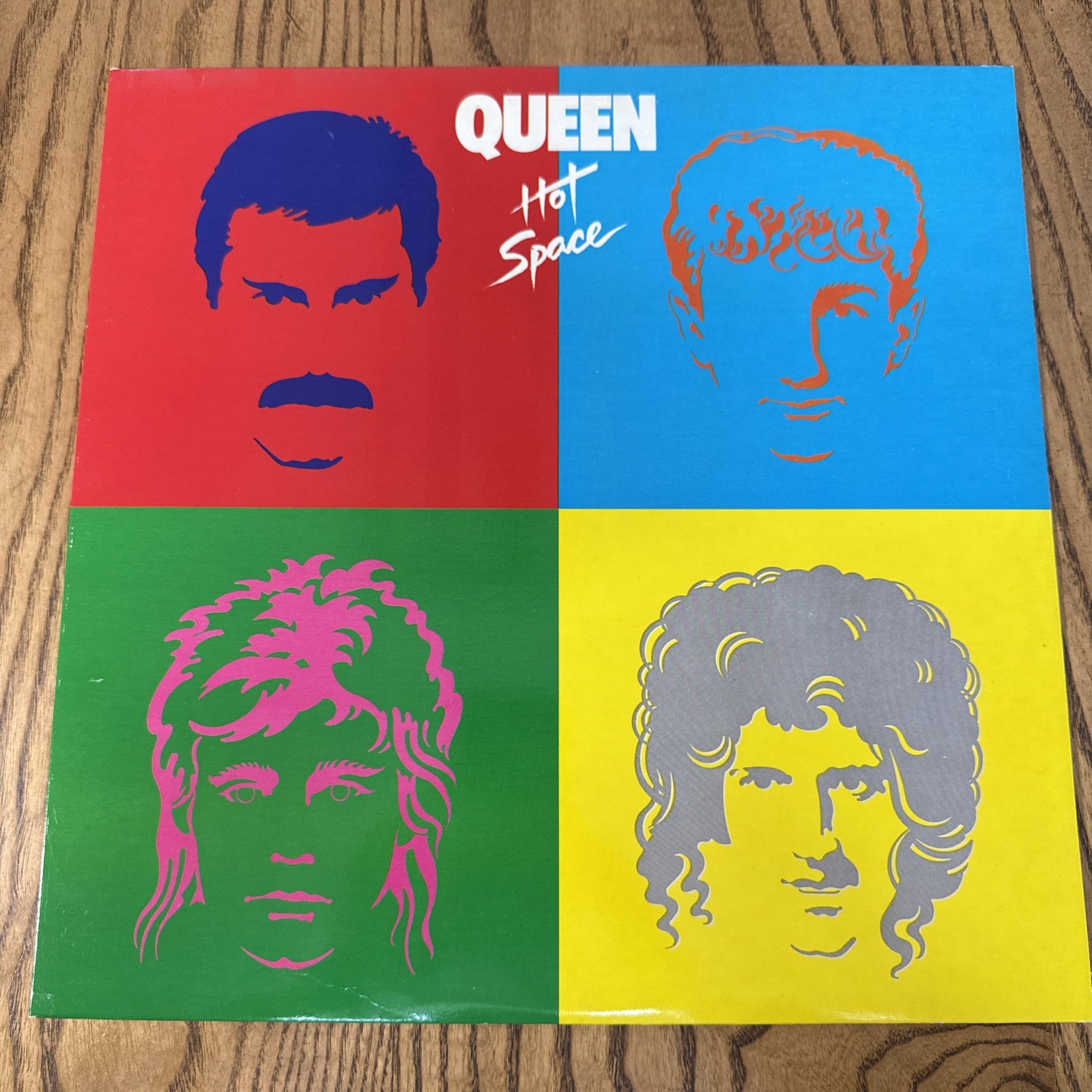 Queen \