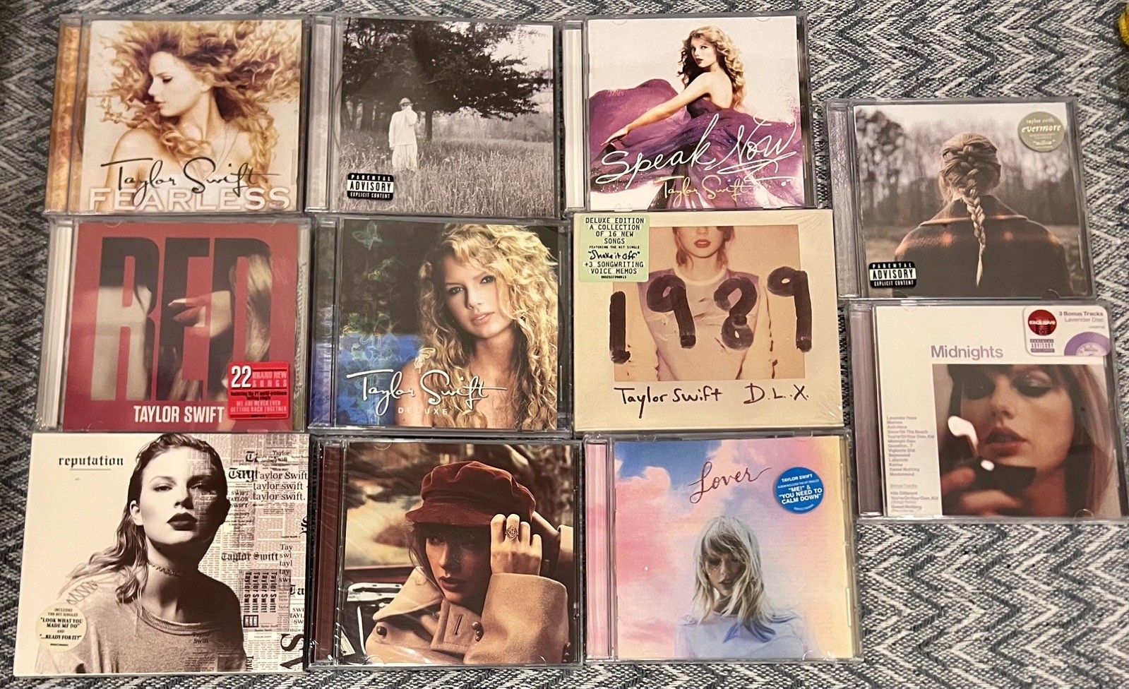 Taylor Swift CD LOT BRAND NEW SEALED NO PROMO