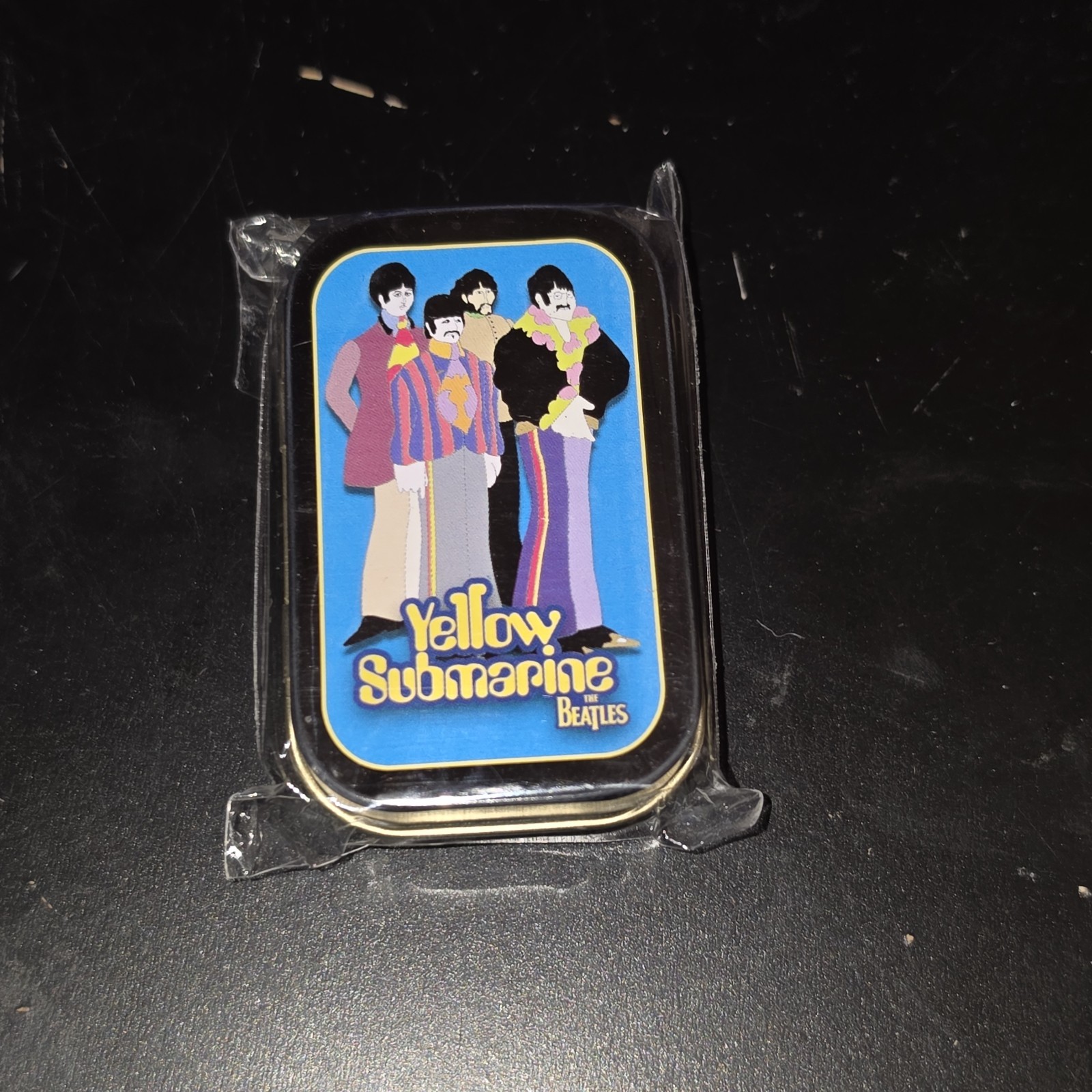 Official Beatles Yellow Submarine Pocket Storage Tin New Sealed Half Moon Bay