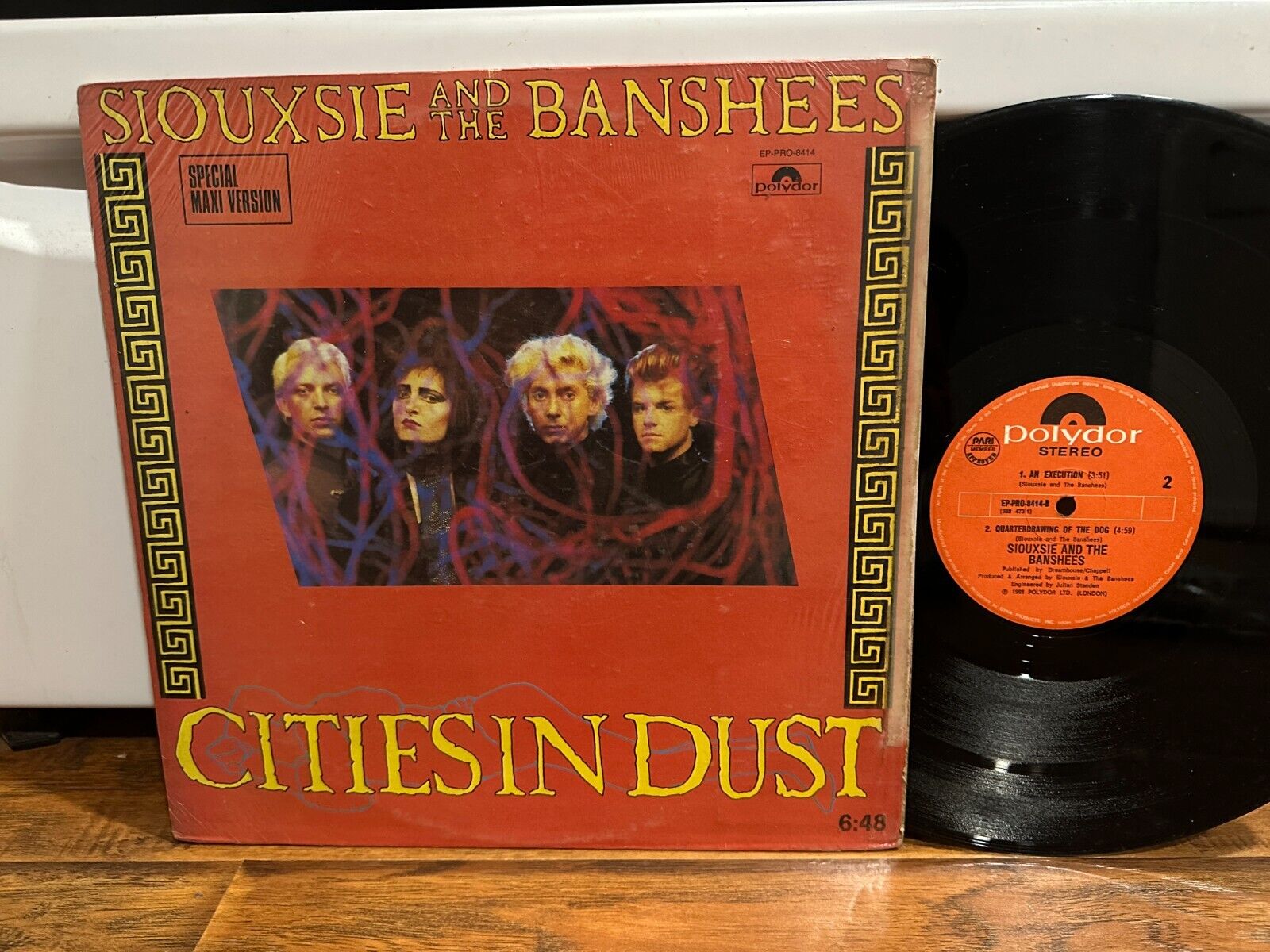 Siouxsie and the Banshees 33 rpm Philippines 12\