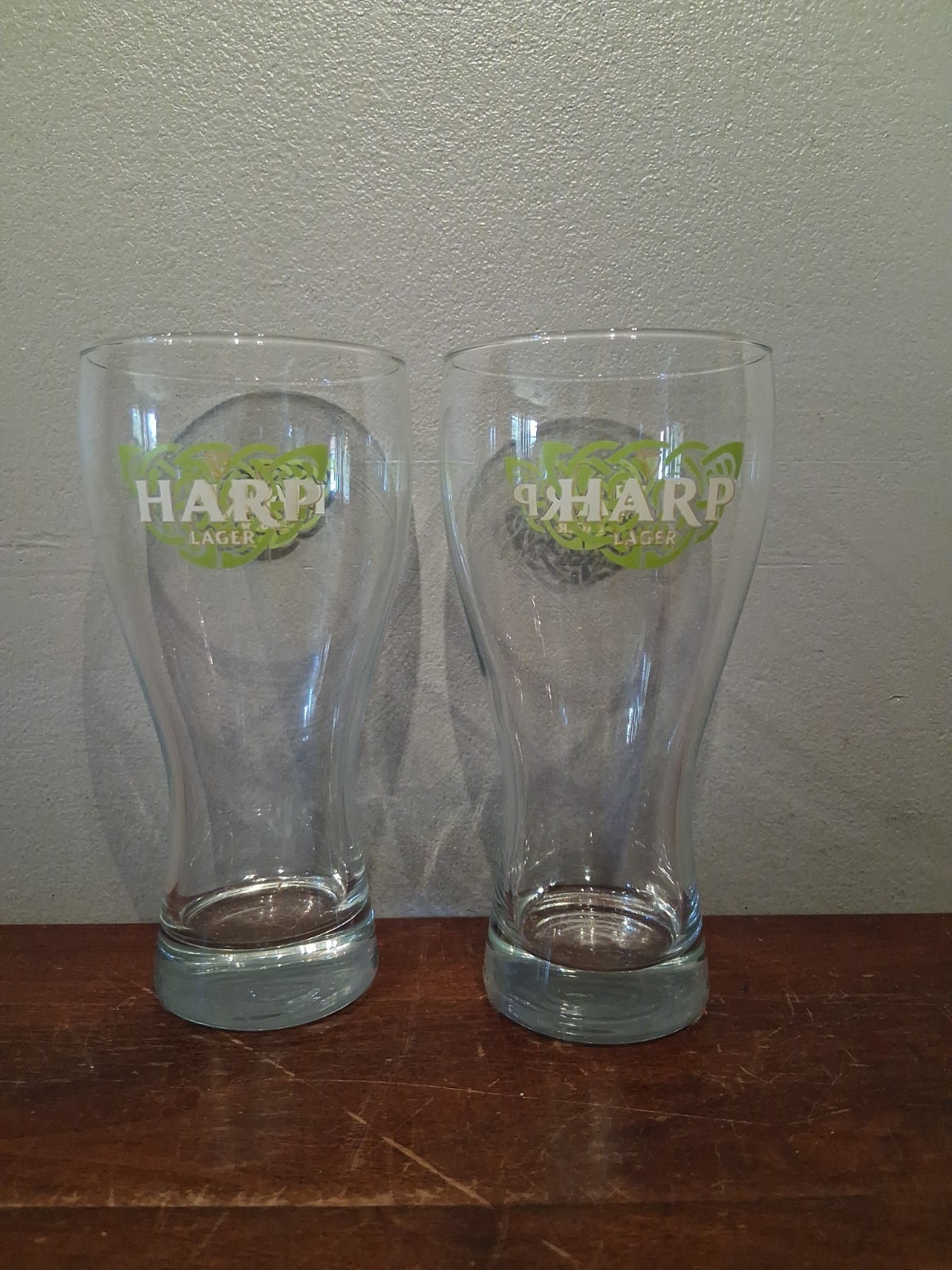 (2) Harp Lager Pint Beer Glasses Green Logo Ireland Pre-owned 7 1/8