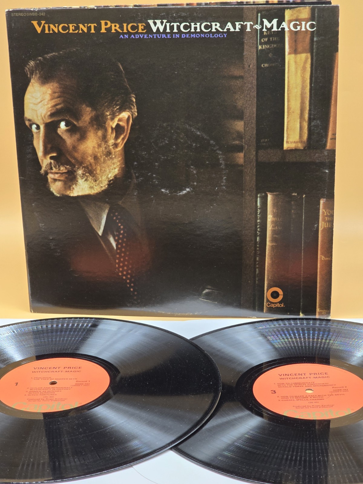 Vincent Price - Witchcraft-Magic (An Adventure in Demonology)
