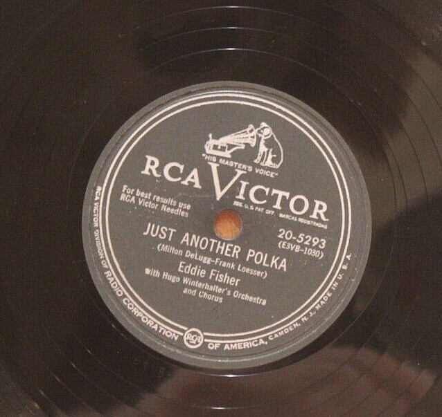 Eddie Fisher Just Another Polka / I\'m Walking Behind You 20-5293 1953 10\