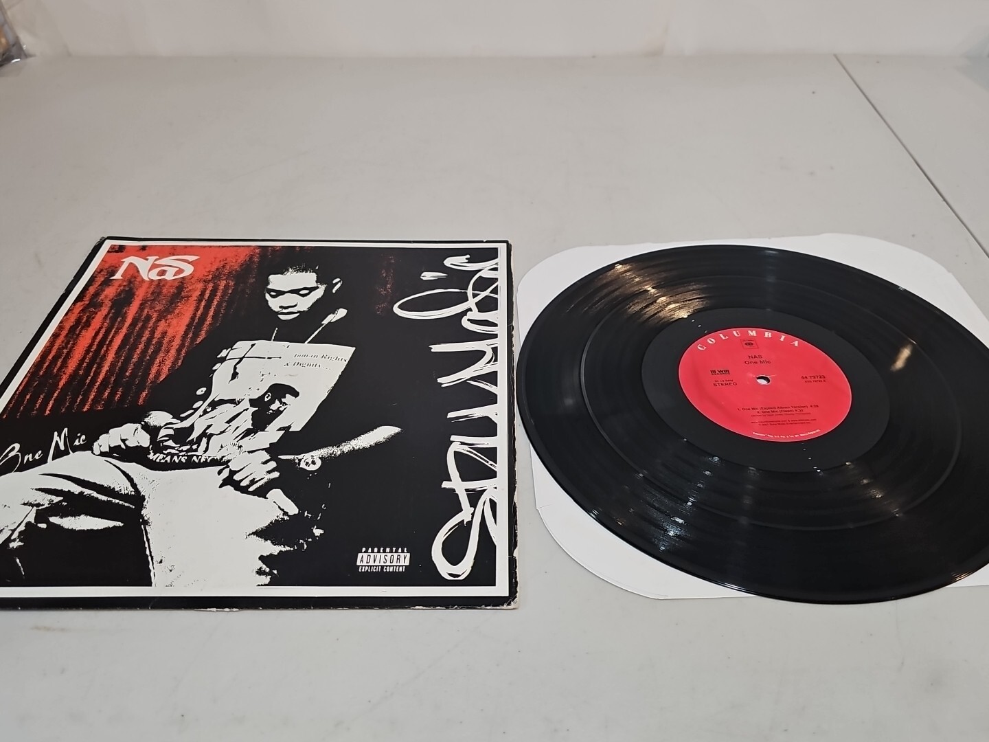 NAS ONE MIC COLUMBIA 4479723 US VINYL 12