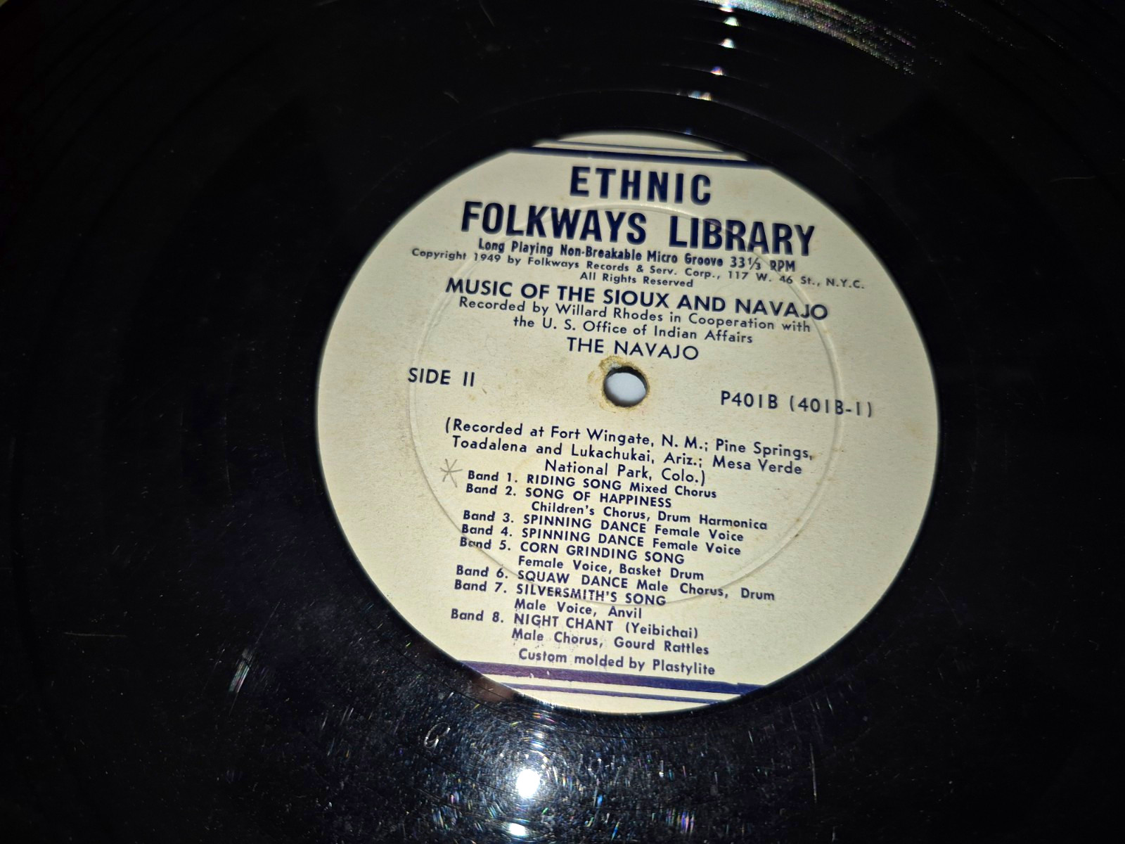Vintage 1953 Folkways Records Music of the Sioux and Navajo LP P401A