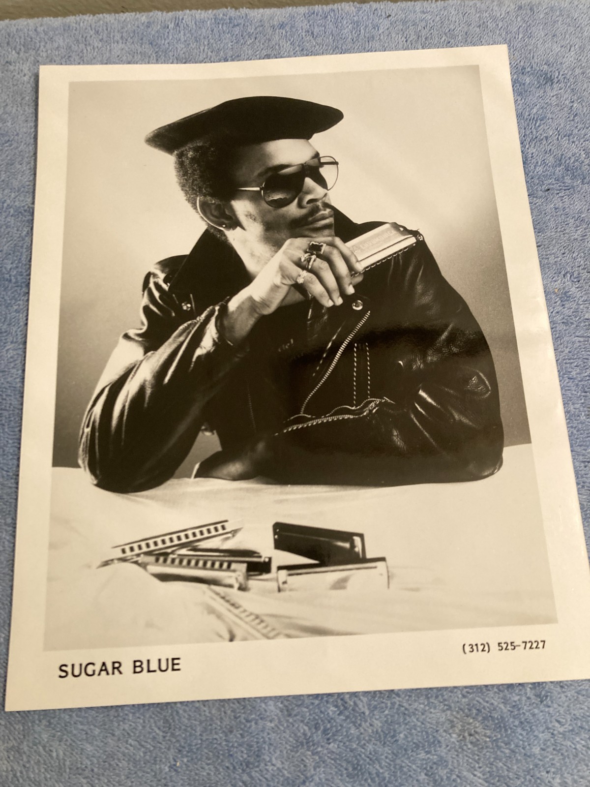 VINTAGE PRESS PHOTO SUGAR BLUE HARMONICA PLAYER ON ROLLING STONES MISS YOU