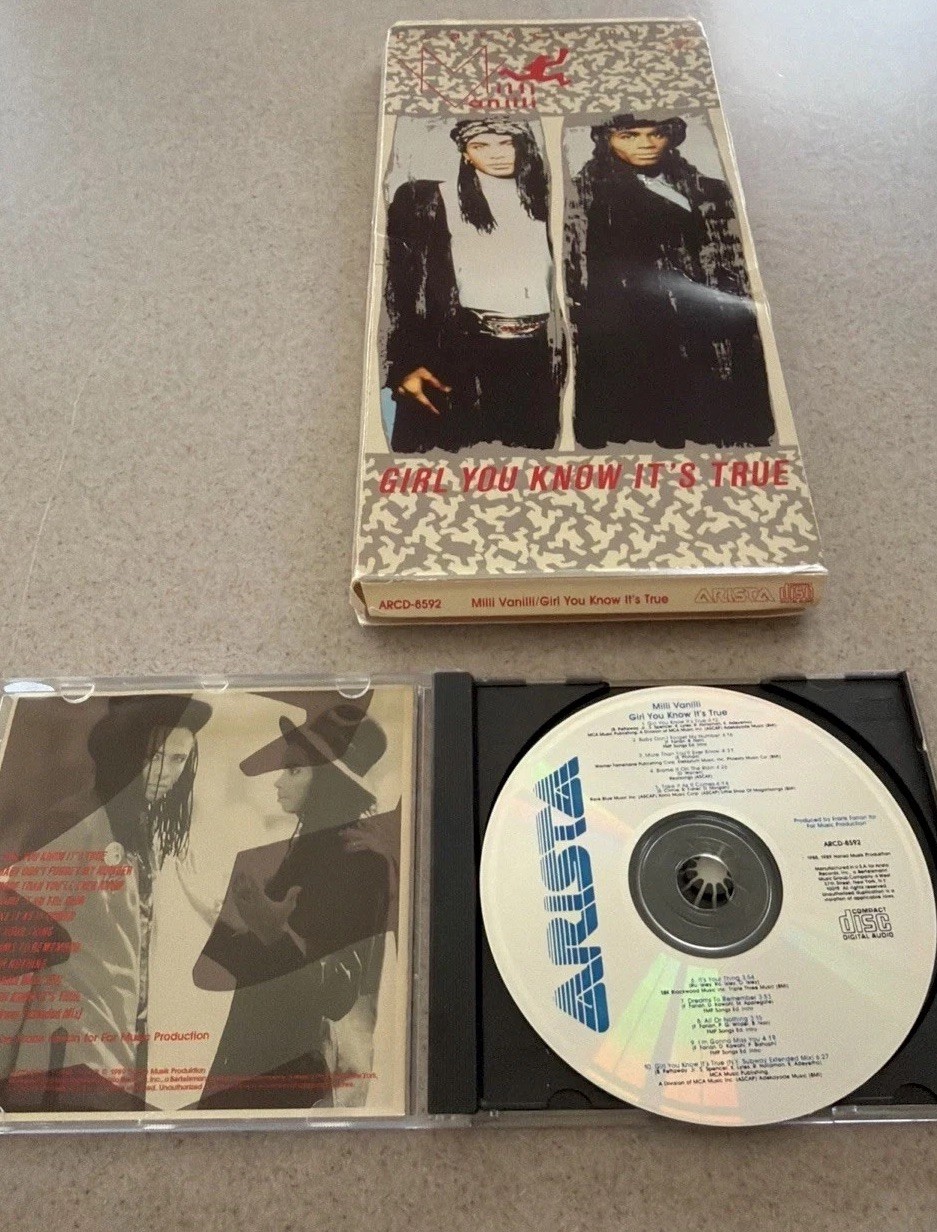 Vintage 1989 Milli Vanilli – Girl You Know It’s True CD w/ Original Longbox