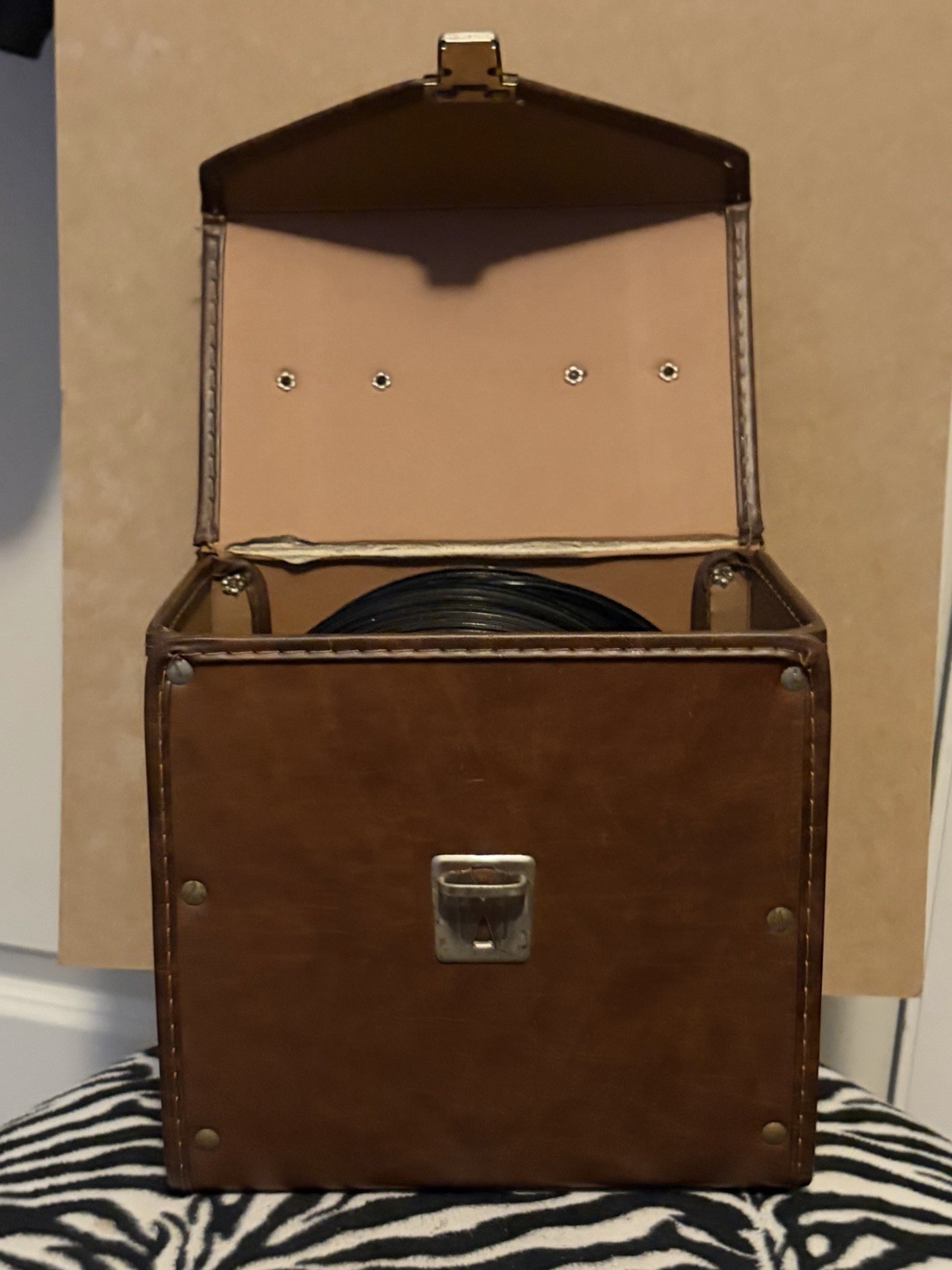 Lot of 65 Random 45 RPM Records classic-rock & r&b w/Vintage Faux Leather Case