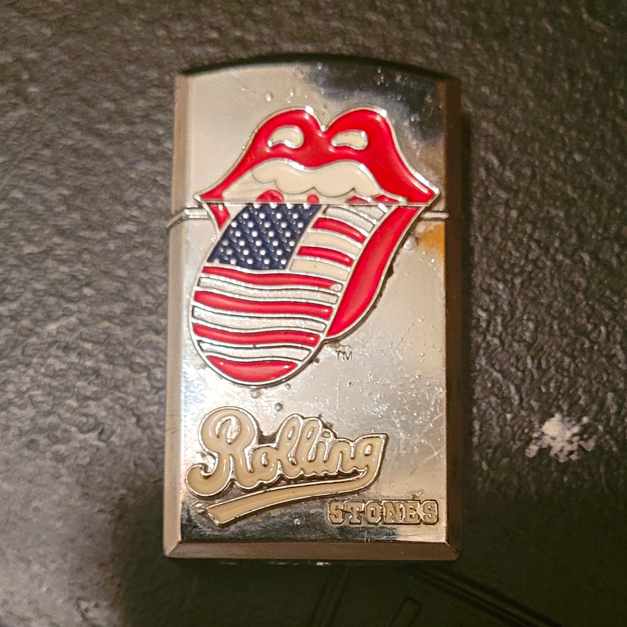 Zippo Rolling Stones Tongue Logo USA American Flag Design Lighter