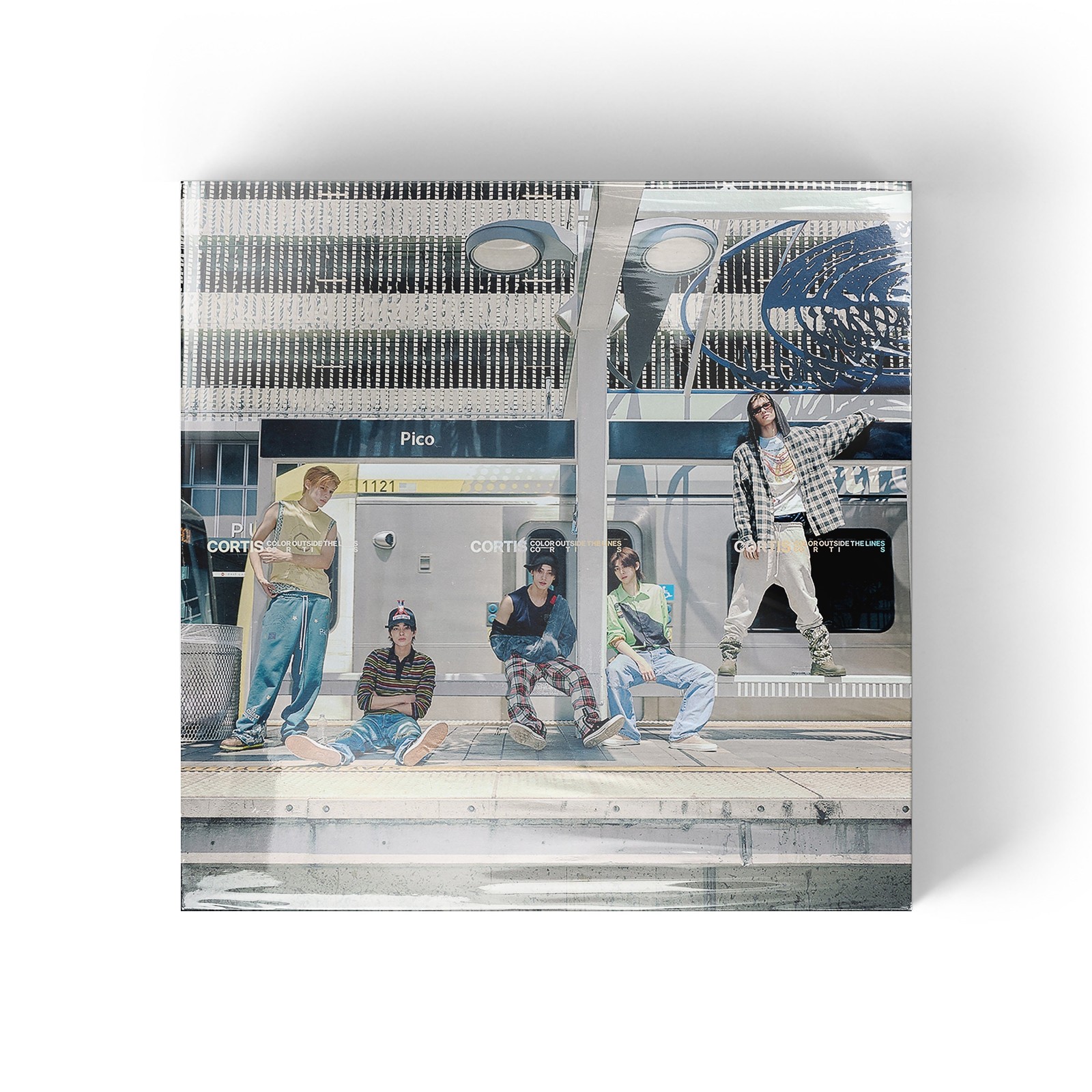 CORTIS - Color Outside The Lines (Sand Color Vinyl LP) - POP/K-POP *NEW/COLOR*